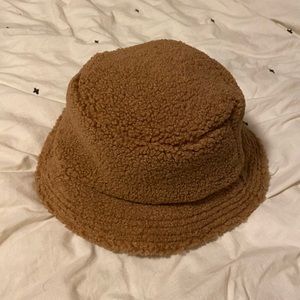 Reversible brown sherpa / corduroy bucket Hat! Never worn.